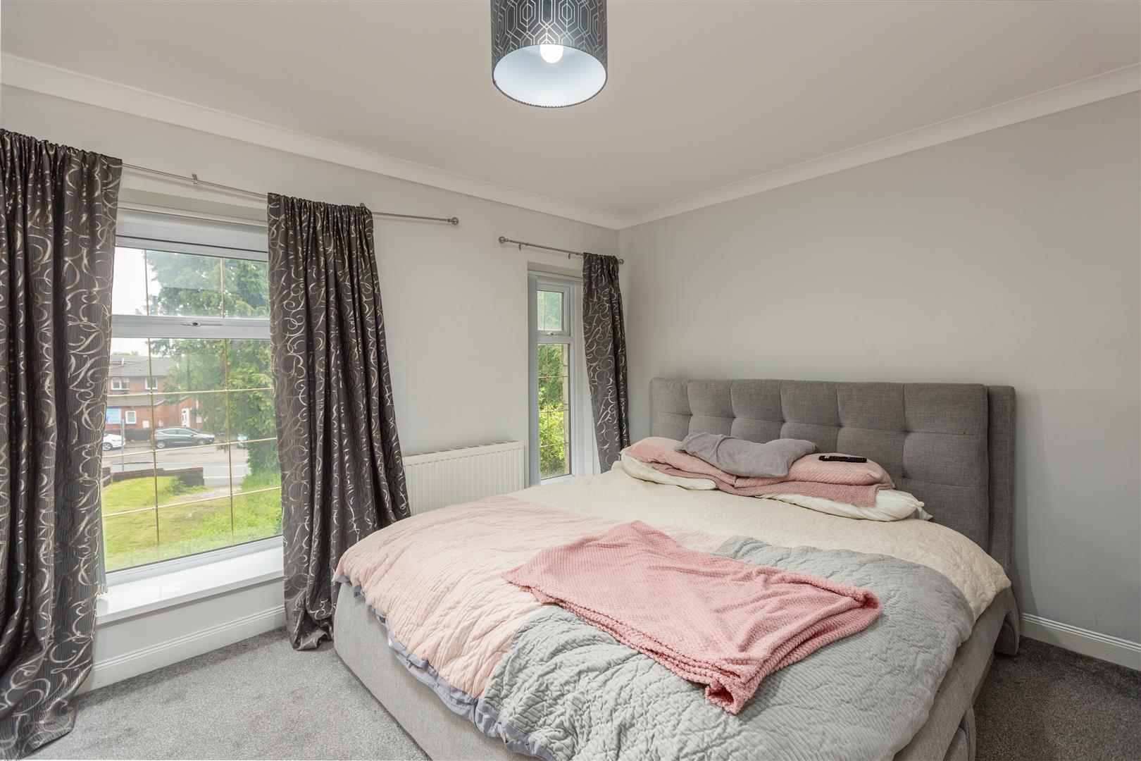 Llangyfelach Road, Treboeth, Swansea, SA5 9EL